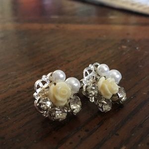 White rose earrings